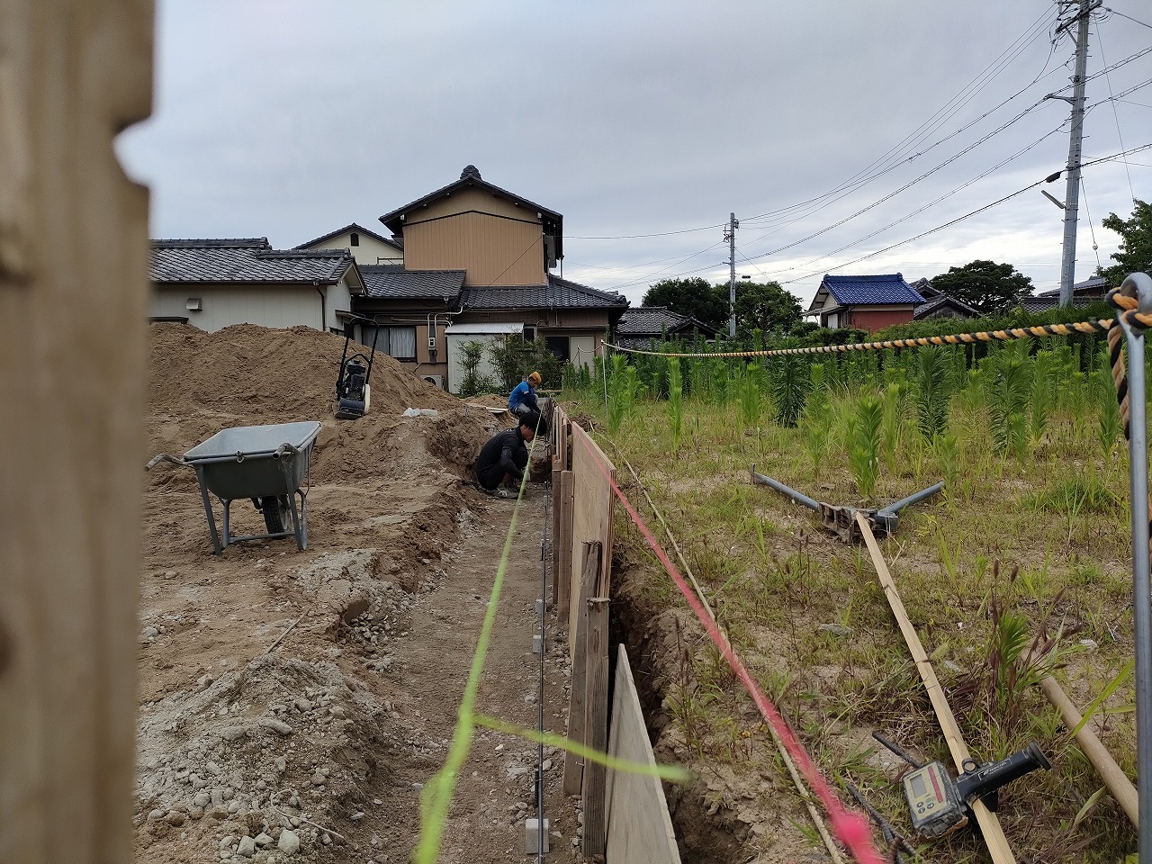 ブロック積みを行っています①　知多市新舞子　新築現場　注文住宅　1級建築士と建てる家　現場大好き