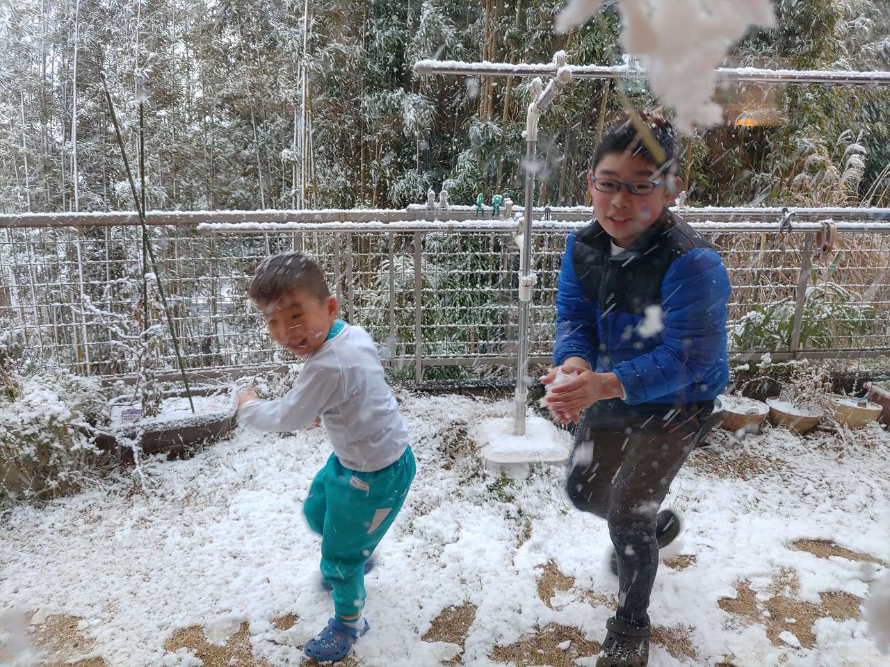 久しぶりの雪　テンション上がる子供たち　知多市　カワイ建築工房