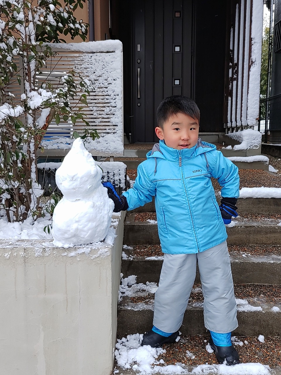 久しぶりの雪　テンション上がる子供たち　知多市　カワイ建築工房