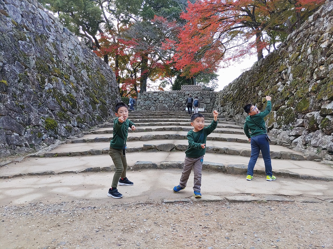 県民の日　平日にお出かけ　彦根城　空いてた　うれしい　知多市　カワイ建築工房　